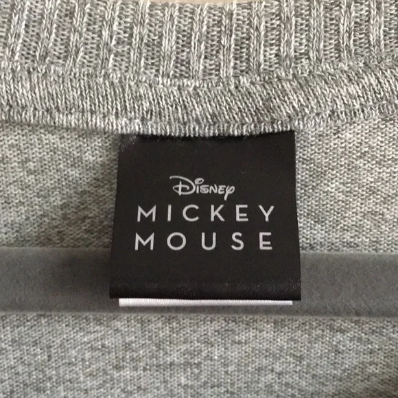 🎁10 for $100🎁 Disney sweater - Picture 5 of 6